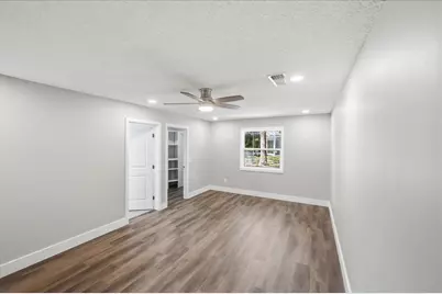 271 Naylor NE, Palm Bay, FL 32907 - Photo 16