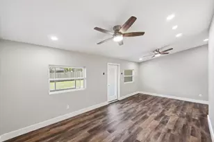 271 Naylor NE, Palm Bay, FL 32907 - Photo 14