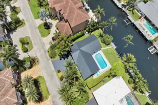 933 Banyan Dr, Delray Beach, FL 33483 - Photo 54
