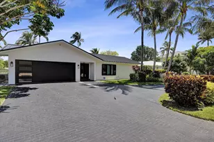 933 Banyan Dr, Delray Beach, FL 33483 - Photo 1