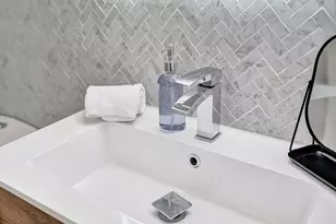 933 Banyan Dr, Delray Beach, FL 33483 - Photo 56