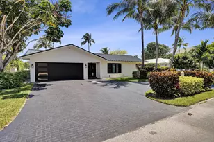 933 Banyan Dr, Delray Beach, FL 33483 - Photo 2