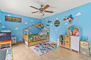 29 Lake Arbor Dr, Palm Springs, FL 33461 - Photo 16