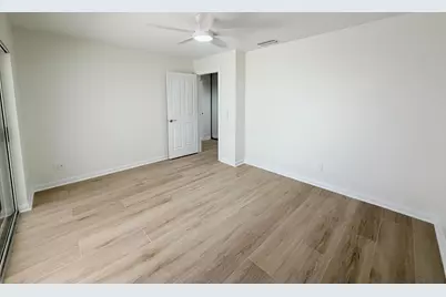 6104 Red Oak Court, Palm Beach Gardens, FL 33410 - Photo 12