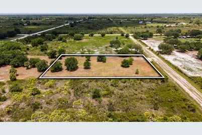 19371 NW 254th Street, Okeechobee, FL 34972 - Photo 1