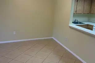 5530 NW 44th St, Lauderhill, FL 33319 - Photo 8