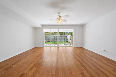442 Capistrano Drive, Palm Beach Gardens, FL 33410 - Photo 6