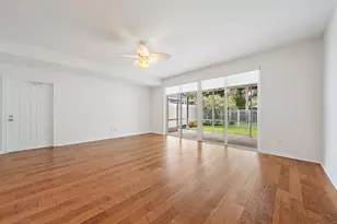 442 Capistrano Dr, Palm Beach Gardens, FL 33410 - Photo 8