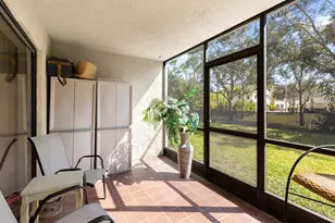 1270 SE Parkview Pl, Stuart, FL 34994 - Photo 20