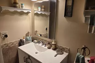 235 Lake Meryl Dr, West Palm Beach, FL 33411 - Photo 12