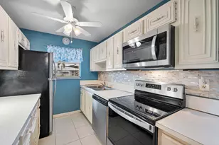 212 W High Point Terrace W, Delray Beach, FL 33445 - Photo 12