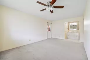 212 W High Point Terrace W, Delray Beach, FL 33445 - Photo 18