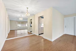 212 W High Point Terrace W, Delray Beach, FL 33445 - Photo 6
