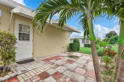 212 W High Point Terrace W #A, Delray Beach, FL 33445 - Photo 26