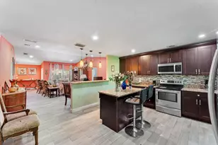 5636 Priscilla Ln, Lake Worth, FL 33463 - Photo 2