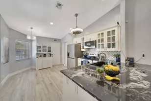 15136 W Tranquility Lake Dr, Delray Beach, FL 33446 - Photo 14