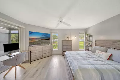 15136 W Tranquility Lake Drive, Delray Beach, FL 33446 - Photo 28
