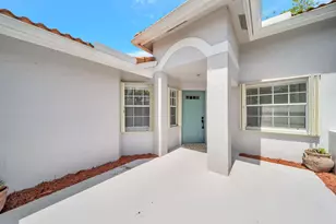 15136 W Tranquility Lake Dr, Delray Beach, FL 33446 - Photo 4