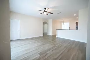 1147 Degraw Dr, Apopka, FL 32712 - Photo 8