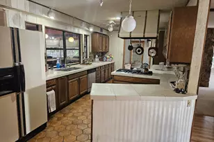 596 Greenwood Dr, Jupiter, FL 33458 - Photo 8