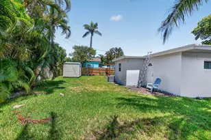155 NE 20th St, Boca Raton, FL 33431 - Photo 36