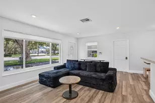 155 NE 20th St, Boca Raton, FL 33431 - Photo 10