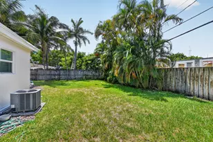 155 NE 20th St, Boca Raton, FL 33431 - Photo 38