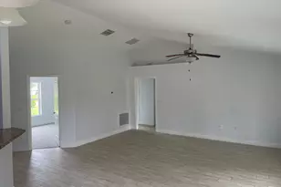 150 SW De Gouvea Terrace, Port Saint Lucie, FL 34984 - Photo 6