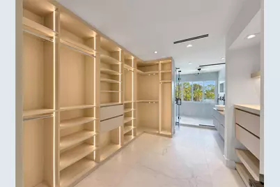 729 NE 17th Terrace, Fort Lauderdale, FL 33304 - Photo 16