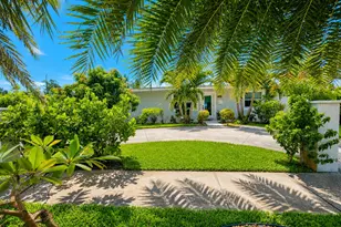 1902 Baythorne Rd, West Palm Beach, FL 33415 - Photo 4