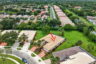 10632 Royal Caribbean Cir, Boynton Beach, FL 33437 - Photo 38