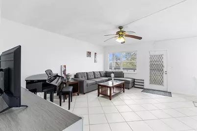 3028 Harwood D, Deerfield Beach, FL 33442 - Photo 4
