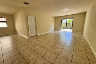 9136 SW 227th Terrace, Cutler Bay, FL 33190 - Photo 4