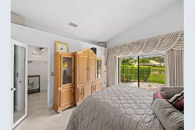 1750 W Oak Knoll Circle, Davie, FL 33324 - Photo 24