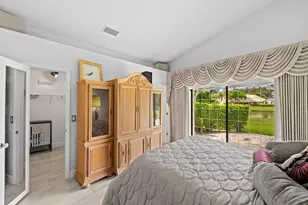 1750 W Oak Knoll Cir, Davie, FL 33324 - Photo 24