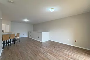 124 SW Peacock Blvd, Port Saint Lucie, FL 34986 - Photo 6
