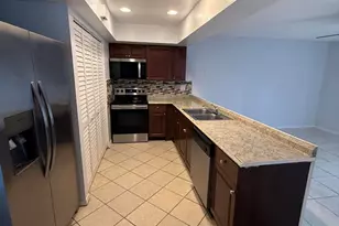 1201 White Pine Dr, Wellington, FL 33414 - Photo 2