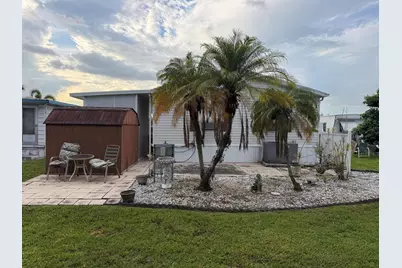 2141 SW 87th Terrace, Davie, FL 33324 - Photo 2