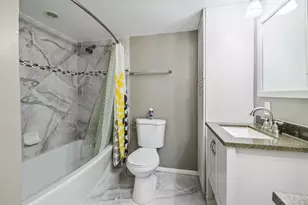 575 Oaks Ln, Pompano Beach, FL 33069 - Photo 18