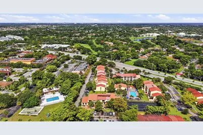 4012 Del Rio Way, Sunrise, FL 33351 - Photo 40