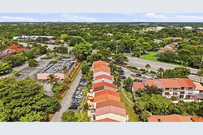 4012 Del Rio Way, Sunrise, FL 33351 - Photo 34