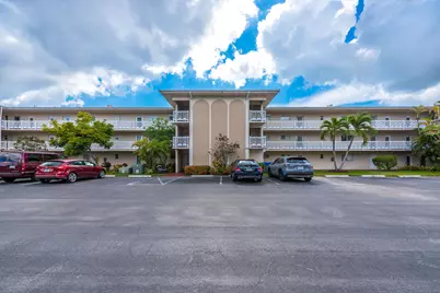 2615 Garden Drive N #307, Lake Worth, FL 33461 - Photo 2