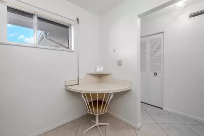 2615 Garden Drive N #307, Lake Worth, FL 33461 - Photo 8