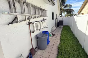 8843 SW 16th St, Boca Raton, FL 33433 - Photo 58