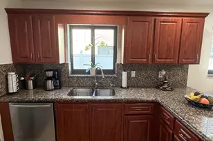 8843 SW 16th St, Boca Raton, FL 33433 - Photo 20