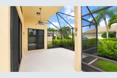10139 Lexington Circle N, Boynton Beach, FL 33436 - Photo 24