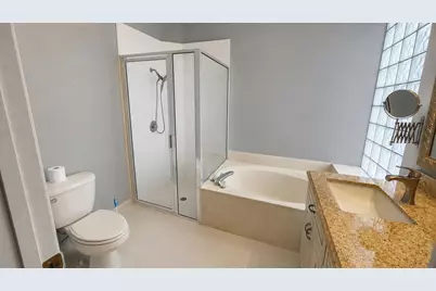 10139 Lexington Circle N, Boynton Beach, FL 33436 - Photo 14