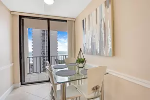 4200 N Ocean Dr, Singer Island, FL 33404 - Photo 16