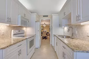 4200 N Ocean Dr, Singer Island, FL 33404 - Photo 16