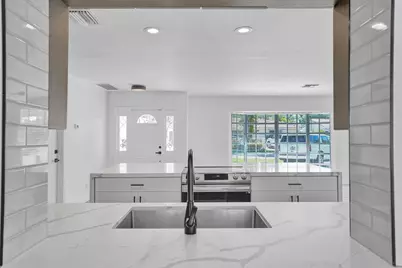 4751 NE 29th Avenue, Fort Lauderdale, FL 33308 - Photo 12